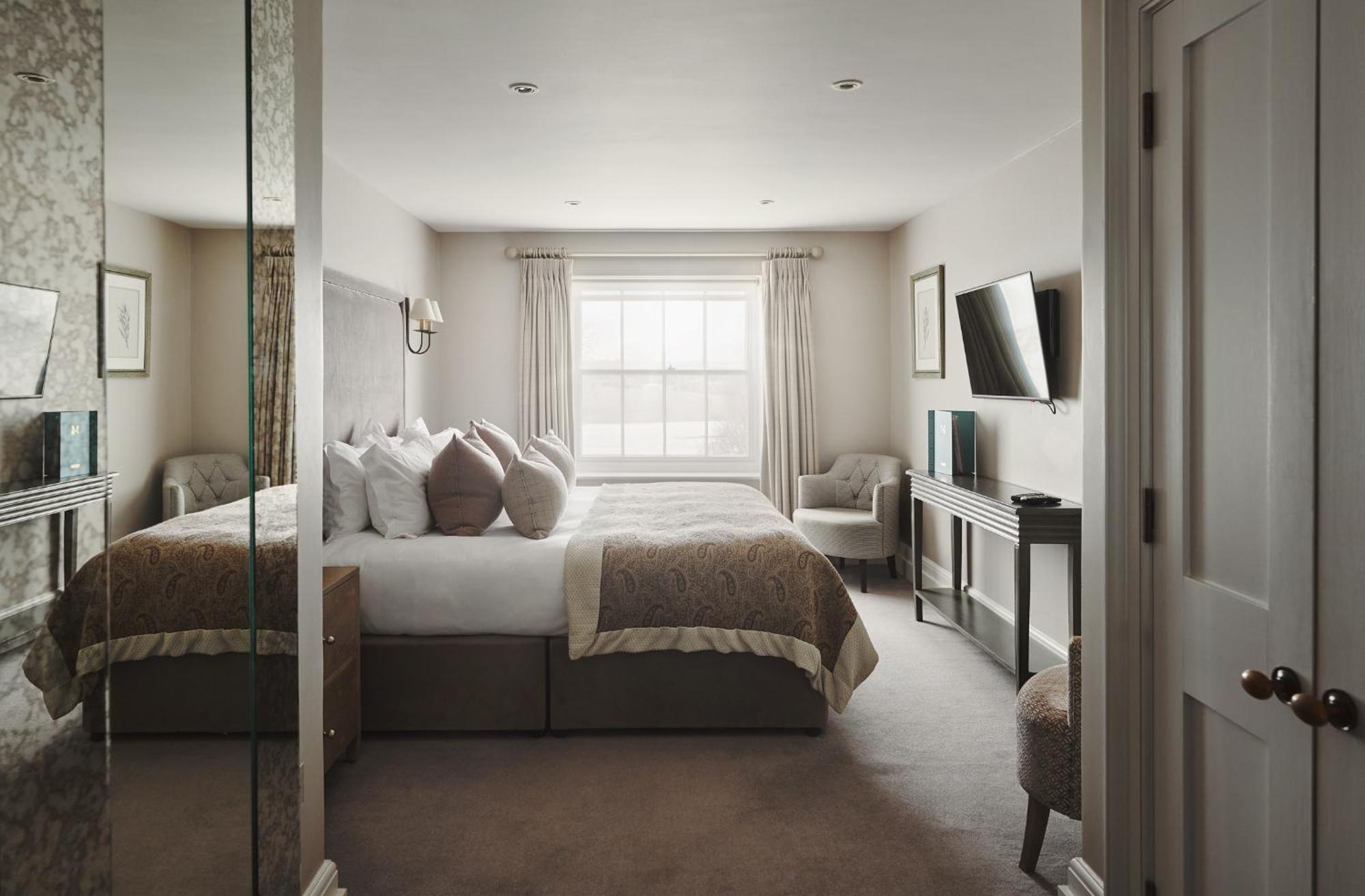 Marquis Suffolk Hotel Layham Luaran gambar